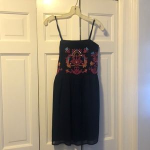 Sun dress Navy embroidered
